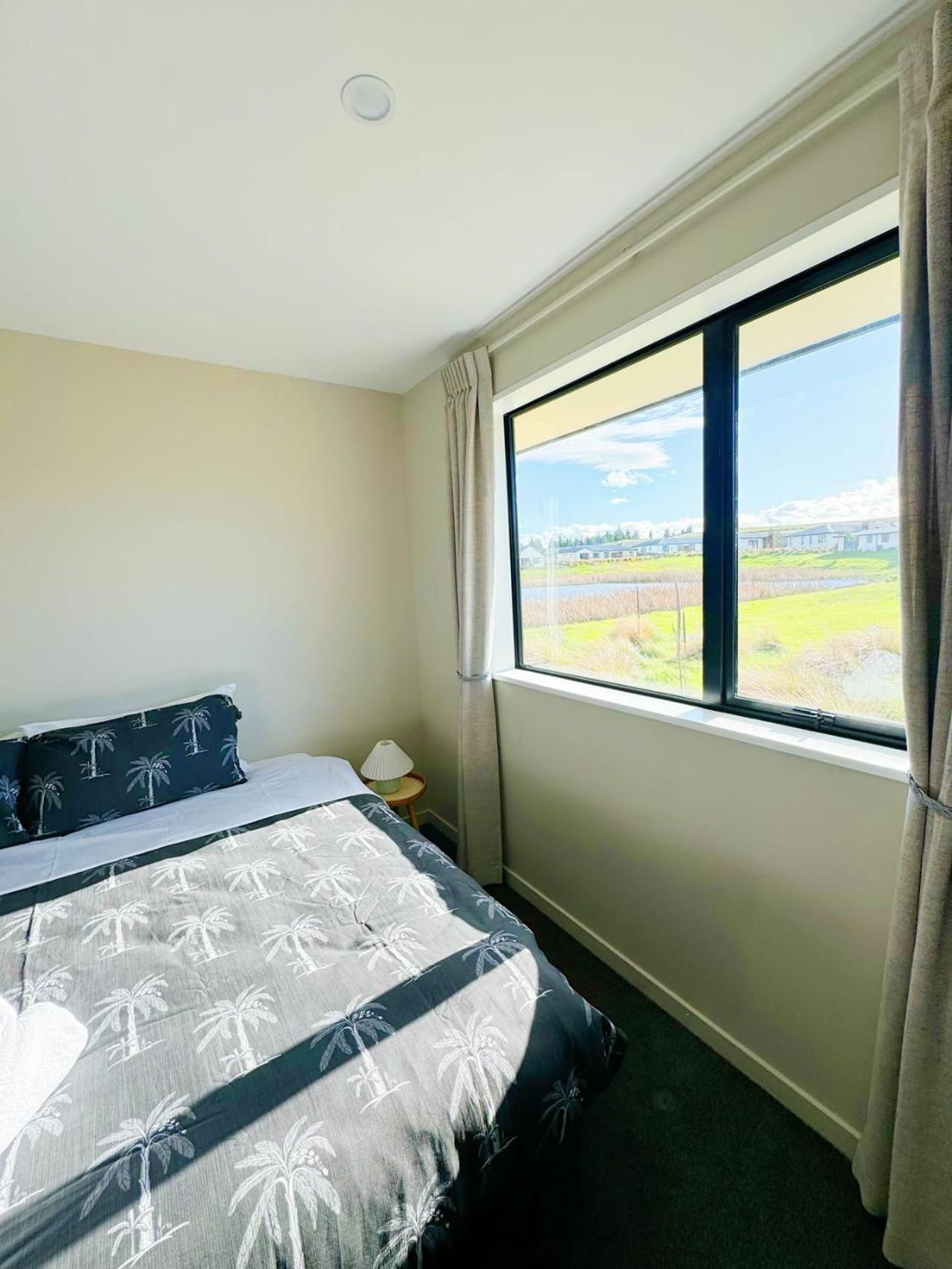 Апартаменти One Piece Tekapo Лейк-Текапо Екстер'єр фото