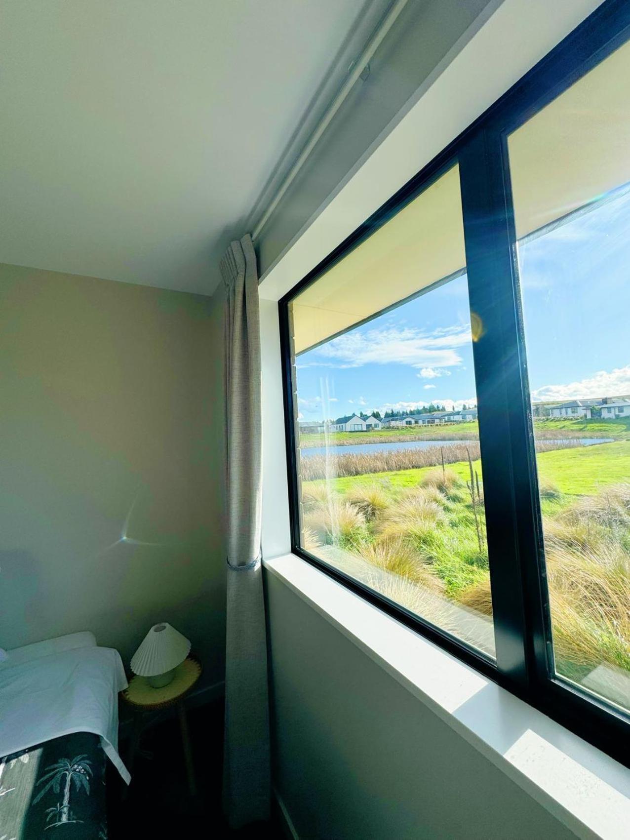 Апартаменти One Piece Tekapo Лейк-Текапо Екстер'єр фото